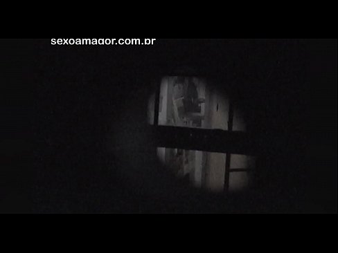 ❤️ Blondie word in die geheim video-opgeneem deur 'n buurtvoyeur wat agter hol bakstene versteek is ❤️❌ Russiese pornografie by ons af.f150pulse.top ❌